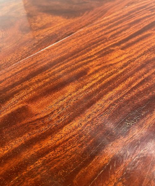 LARGE ANTIQUE 19TH CENTURY EXTENDING DINING TABLE IN MAHOGANY - ADDITIONAL PHOTO 4