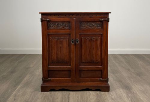 antique 20th century old charm cupboard in oak - CATEGORY: ANTIQUE CUPBOARDS - DATED EDWARDIAN