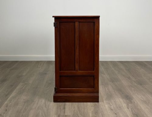ANTIQUE 20TH CENTURY OLD CHARM CUPBOARD IN OAK - ADDITIONAL PHOTO 3