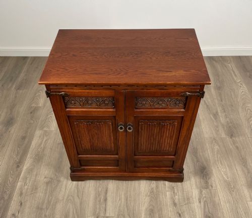 ANTIQUE 20TH CENTURY OLD CHARM CUPBOARD IN OAK - ADDITIONAL PHOTO 11