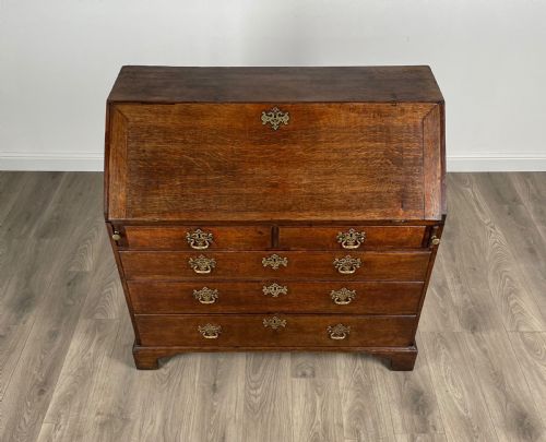 ANTIQUE 18TH CENTURY BUREAU IN OAK - ADDITIONAL PHOTO 11