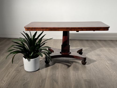 antique william iv tilt top side table in mahogany - CATEGORY: ANTIQUE TABLES - DATED 19TH CENTURY