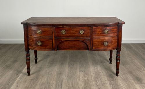 antique 18th century sideboard in mahogany - CATEGORY: ANTIQUE SIDEBOARDS - DATED GEORGIAN