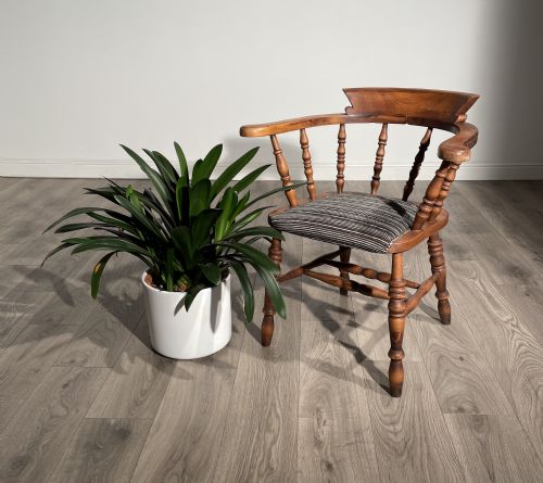 antique 20th century gentleman's chair in elm - CATEGORY: ANTIQUE CHAIRS - DATED EDWARDIAN