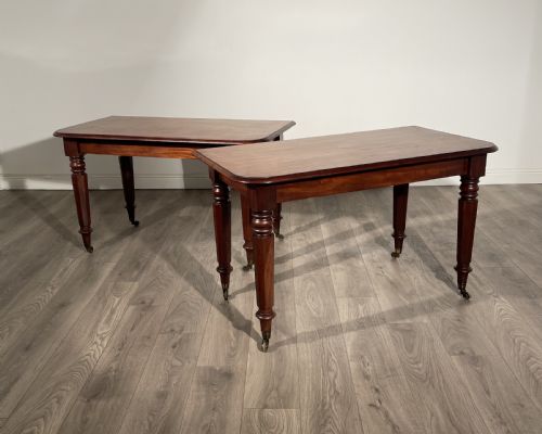 ANTIQUE 18TH CENTURY DINING TABLE IN MAHOGANY - ADDITIONAL PHOTO 2