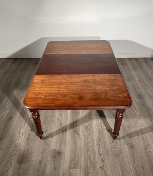 ANTIQUE 18TH CENTURY DINING TABLE IN MAHOGANY - ADDITIONAL PHOTO 11