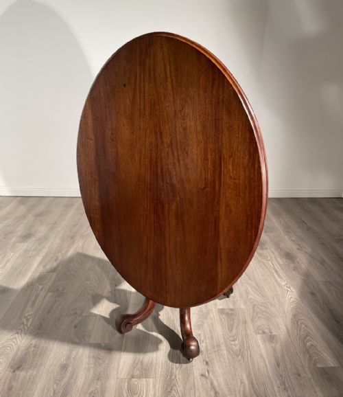 ANTIQUE 19TH CENTURY MAHOGANY TILT TOP BREAKFAST TABLE - ADDITIONAL PHOTO 3