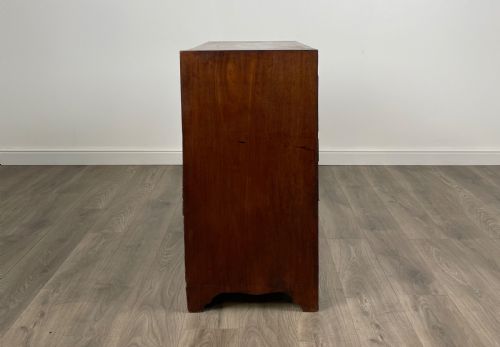 ANTIQUE 18TH CENTURY INLAID CHEST OF DRAWERS IN MAHOGANY - ADDITIONAL PHOTO 10