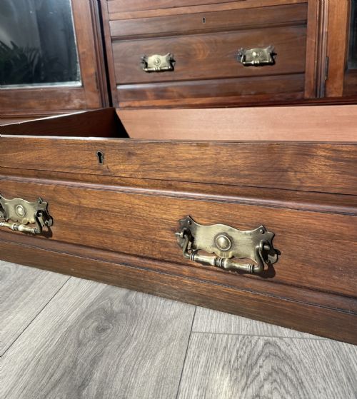 ANTIQUE EDWARDIAN COMPACTUM WARDROBE IN WALNUT - ADDITIONAL PHOTO 3