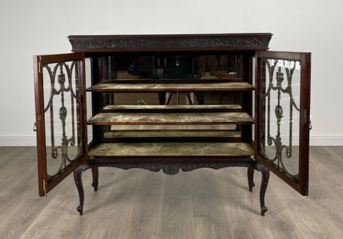ANTIQUE 19TH CENTURY DISPLAY CABINET IN MAHOGANY - ADDITIONAL PHOTO 8