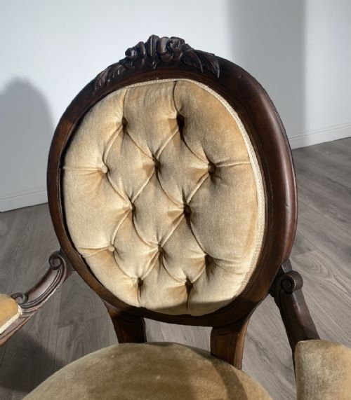 ANTIQUE 19TH CENTURY SPOON BACK ARMCHAIR IN MAHOGANY - ADDITIONAL PHOTO 1