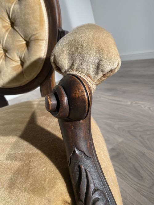 ANTIQUE 19TH CENTURY SPOON BACK ARMCHAIR IN MAHOGANY - ADDITIONAL PHOTO 9