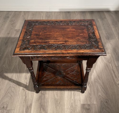 ANTIQUE 20TH CENTURY CARVED SIDE TABLE IN OAK - ADDITIONAL PHOTO 1