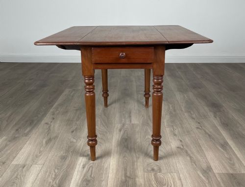 ANTIQUE 19TH CENTURY PEMBROKE TABLE IN MAHOGANY - ADDITIONAL PHOTO 5