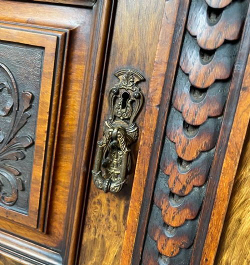 ANTIQUE 19TH CENTURY SIDEBOARD IN OLIVE WOOD - ADDITIONAL PHOTO 7