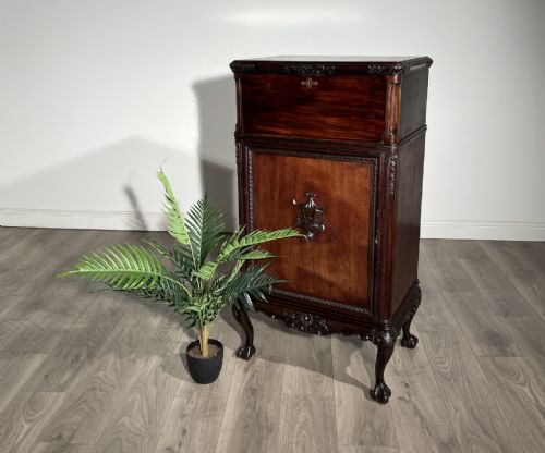 antique 19th century cabinet in mahogany - CATEGORY: ANTIQUE CUPBOARDS - DATED EDWARDIAN