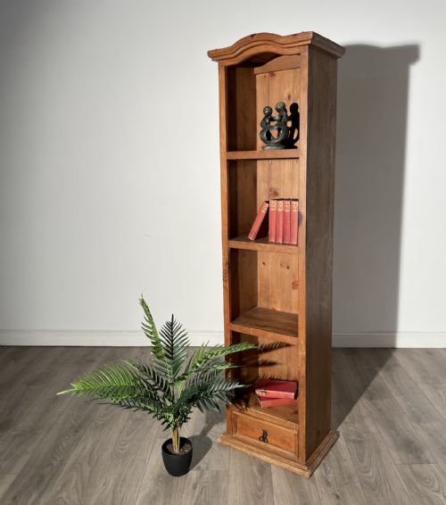 good looking vintage pine bookcase - CATEGORY: ANTIQUE BOOKCASES - DATED 1940
