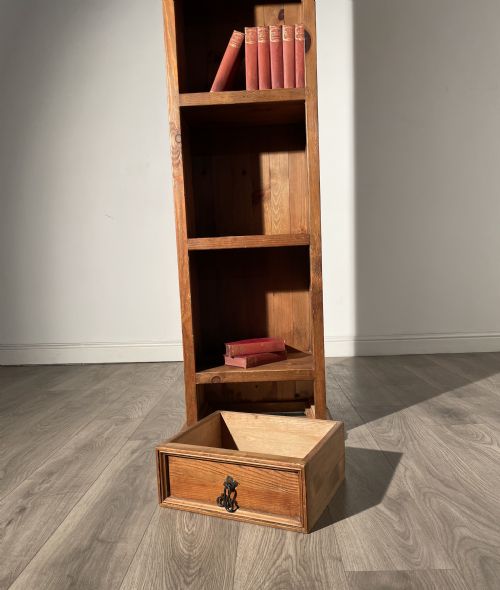 GOOD LOOKING VINTAGE PINE BOOKCASE - ADDITIONAL PHOTO 2