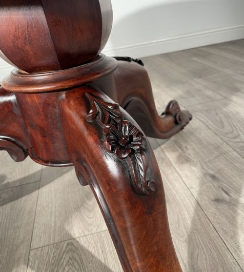ANTIQUE 19TH CENTURY CENTRE TABLE IN WALNUT - ADDITIONAL PHOTO 4