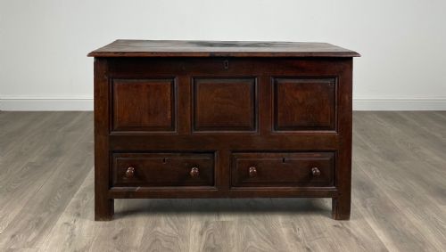 antique 18th century blanket box mule chest in oak - CATEGORY: ANTIQUE CHESTS - DATED GEORGIAN