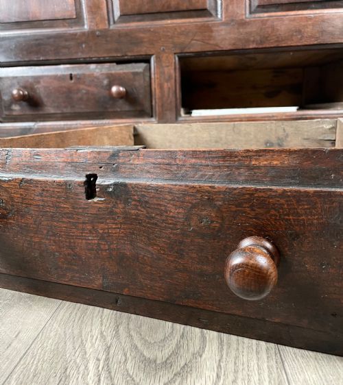 ANTIQUE 18TH CENTURY BLANKET BOX MULE CHEST IN OAK - ADDITIONAL PHOTO 3