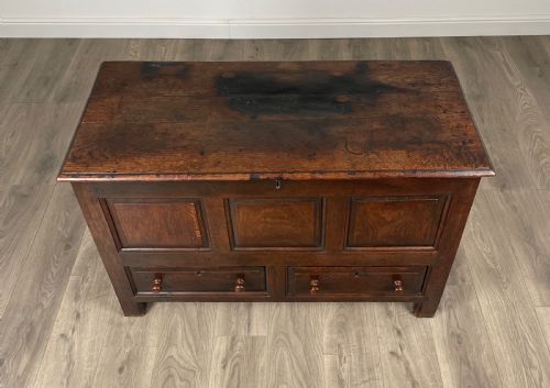 ANTIQUE 18TH CENTURY BLANKET BOX MULE CHEST IN OAK - ADDITIONAL PHOTO 4