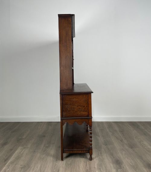ANTIQUE EDWARDIAN DRESSER IN OAK - ADDITIONAL PHOTO 6