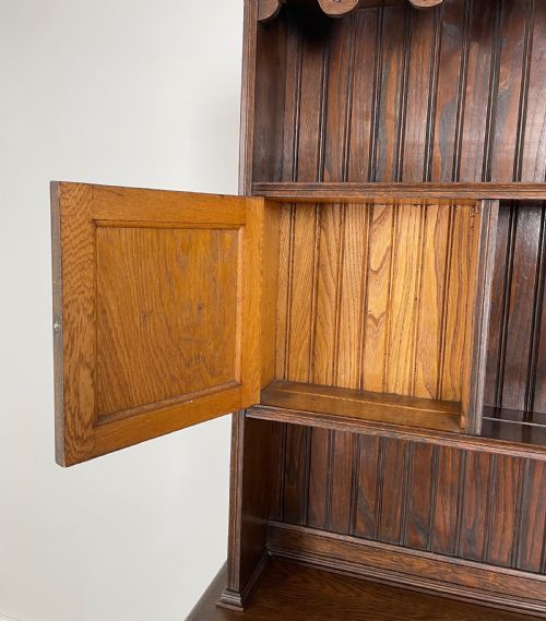 ANTIQUE EDWARDIAN DRESSER IN OAK - ADDITIONAL PHOTO 9