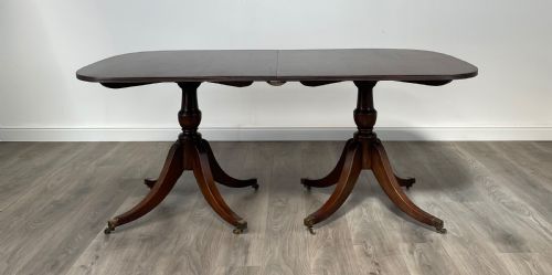 ANTIQUE GEORGIAN DINING TABLE IN MAHOGANY - ADDITIONAL PHOTO 3