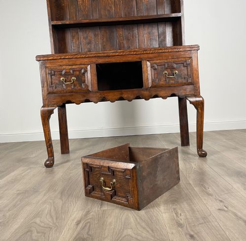 ANTIQUE 20TH CENTURY JACOBEAN STYLE DRESSER IN OAK - ADDITIONAL PHOTO 1