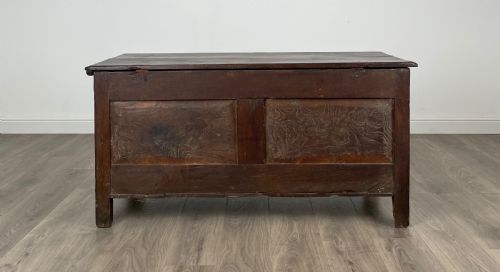 ANTIQUE 18TH CENTURY COFFER BLANKET BOX IN OAK - ADDITIONAL PHOTO 7