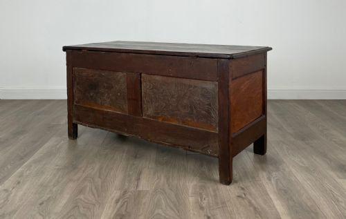 ANTIQUE 18TH CENTURY COFFER BLANKET BOX IN OAK - ADDITIONAL PHOTO 8