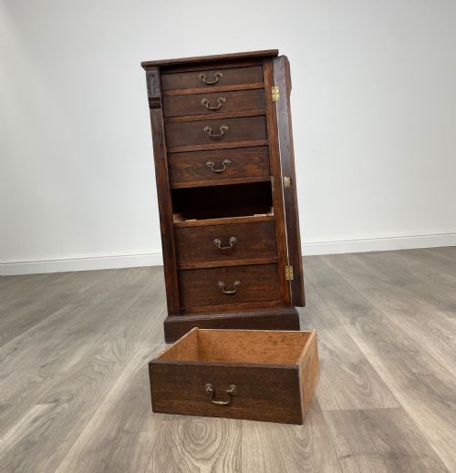 ANTIQUE EDWARDIAN WELLINGTON CHEST OF DRAWERS IN OAK - ADDITIONAL PHOTO 2