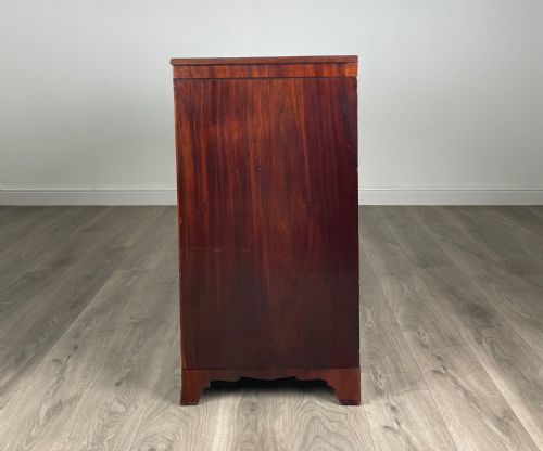 ANTIQUE GEORGIAN CHEST OF DRAWERS IN MAHOGANY - ADDITIONAL PHOTO 2