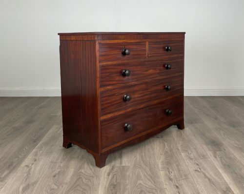 ANTIQUE GEORGIAN CHEST OF DRAWERS IN MAHOGANY - ADDITIONAL PHOTO 7