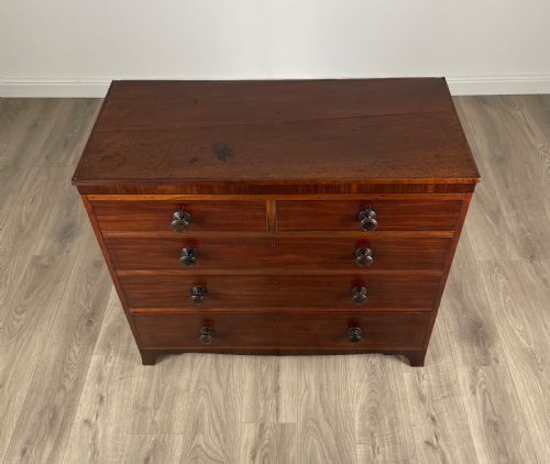 ANTIQUE GEORGIAN CHEST OF DRAWERS IN MAHOGANY - ADDITIONAL PHOTO 11
