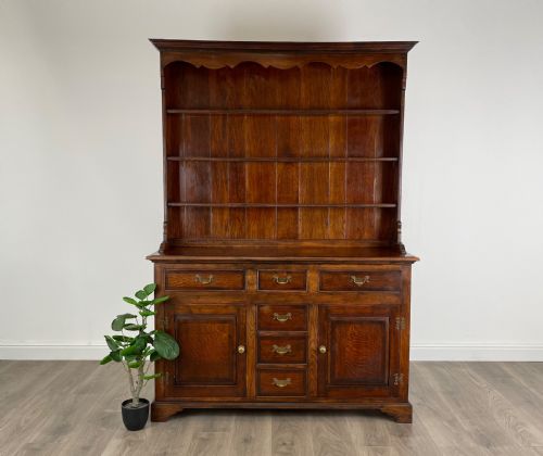 antique 20th century dresser in oak - CATEGORY: ANTIQUE DRESSERS - DATED 1900