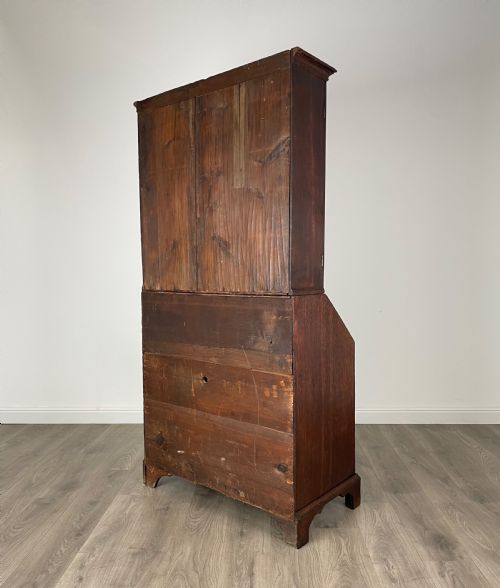 ANTIQUE QUALITY GEORGIAN BUREAU BOOKCASE IN OAK - ADDITIONAL PHOTO 11