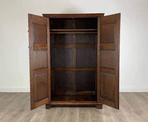 ANTIQUE EDWARDIAN SOLID OAK WARDROBE - ADDITIONAL PHOTO 2