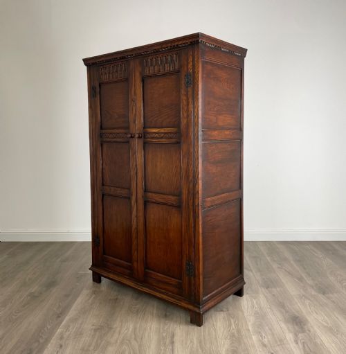 ANTIQUE EDWARDIAN SOLID OAK WARDROBE - ADDITIONAL PHOTO 4