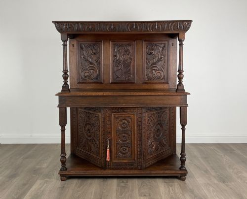 ANTIQUE HEAVILY CARVED VICTORIAN SIDEBOARD IN OAK - ADDITIONAL PHOTO 9