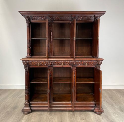 ANTIQUE LATE 19TH CENTURY HEAVILY CARVED CUPBOARD IN OAK - ADDITIONAL PHOTO 1