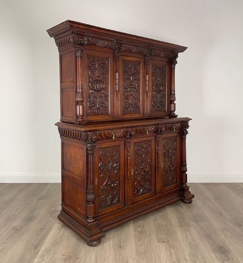 ANTIQUE LATE 19TH CENTURY HEAVILY CARVED CUPBOARD IN OAK - ADDITIONAL PHOTO 8
