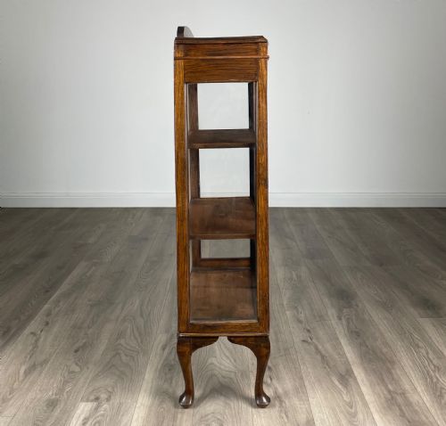 ANTIQUE 20TH CENTURY DISPLAY CABINET IN OAK - ADDITIONAL PHOTO 7