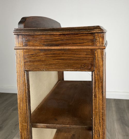 ANTIQUE 20TH CENTURY DISPLAY CABINET IN OAK - ADDITIONAL PHOTO 12