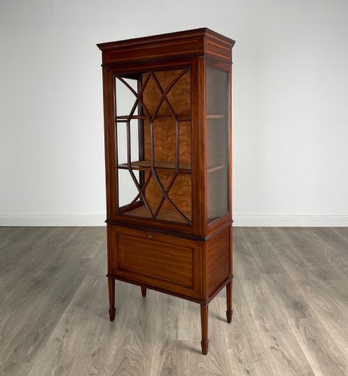 ANTIQUE 19TH CENTURY DISPLAY CABINET IN MAHOGANY - ADDITIONAL PHOTO 1