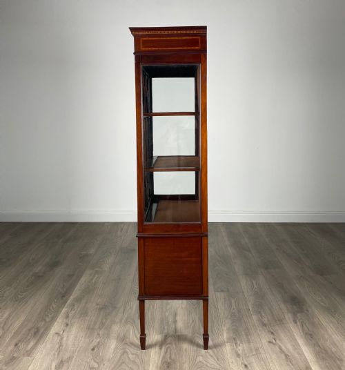 ANTIQUE 19TH CENTURY DISPLAY CABINET IN MAHOGANY - ADDITIONAL PHOTO 2