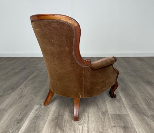 ANTIQUE 19TH CENTURY BUTTON BACK ARMCHAIR IN MAHOGANY - ADDITIONAL PHOTO 4
