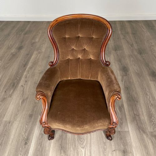 ANTIQUE 19TH CENTURY BUTTON BACK ARMCHAIR IN MAHOGANY - ADDITIONAL PHOTO 10