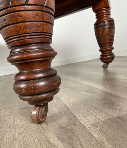 LARGE ANTIQUE 19TH CENTURY DINING TABLE IN OAK - ADDITIONAL PHOTO 9